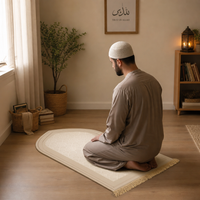 Prayer Mat 1.1cm Flannel Sponge White Border - Muslim Sajjadah